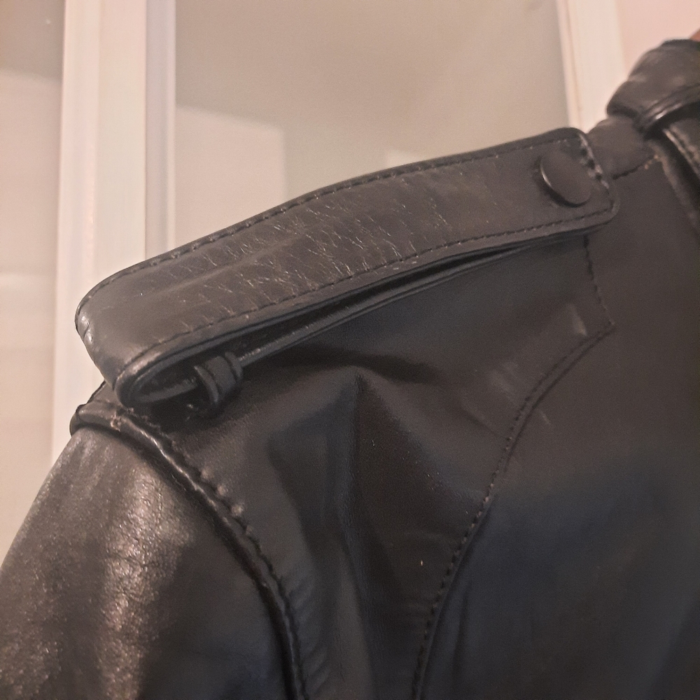 Men's Black Leather Jacket - Picture 4 of 16